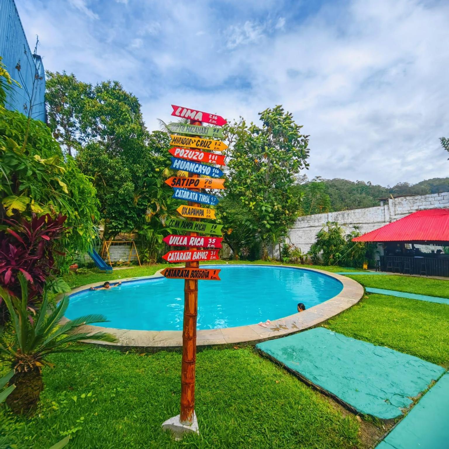 Chanchamayo Inn Hotel ลาเมอร์เคด ภายนอก รูปภาพ